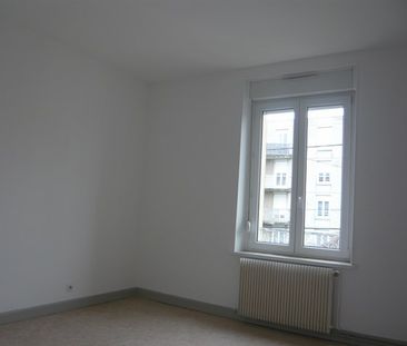 Location Appartement 3 pièces 85m² - Photo 2