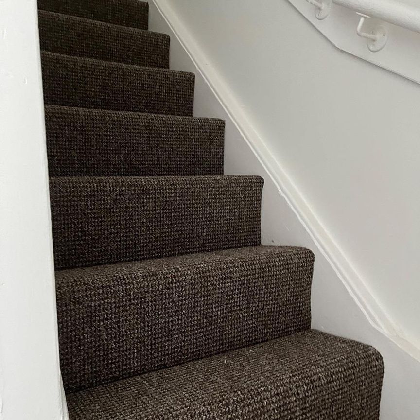 4 Bed Terraced House, Aviary Road, LS12 - Photo 1