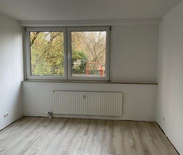 3-Zimmer-Wohnung in Holzwickede Mitte zu besichtigen, mit Laminatboden - Photo 4