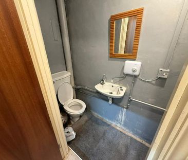 1 bedroom property to rent - Photo 3