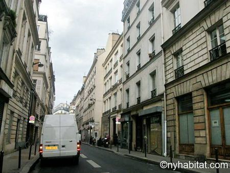 Logement à Paris, Location meublée - Photo 3