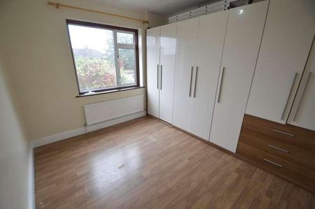 Hamden Crescent, Dagenham, RM10 - Photo 4