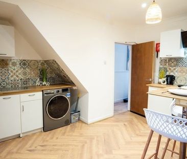 Room in a Shared House, Liverpool, L4 - Photo 2