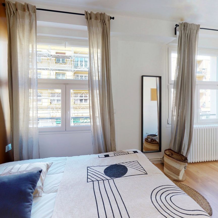 ST SEVER Roommate 4 Bedrooms at Rouen - Photo 2