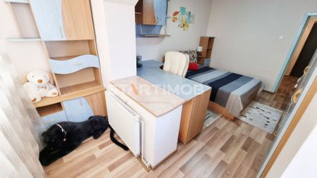 Apartament mobilat Racadau cu 2 parcari supraterane - Fotografie 5
