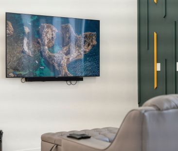 For Lease - 3900 Confederation Parkway Unit# 6004, Mississauga, Ont... - Photo 3