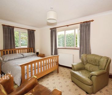 2 bedroom detached bungalow to rent - Photo 1