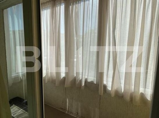 Apartament 3 camere, 58 mp, parcare, zona Florilor - Photo 1