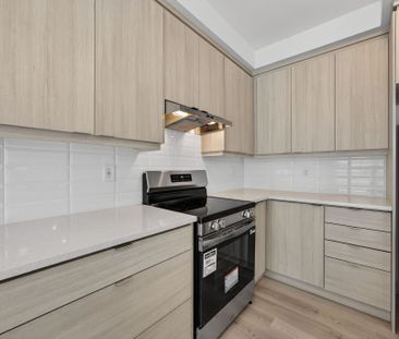 For Lease - 18 Ivory Road, Barrie, Ontario - Photo 4