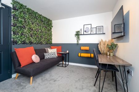 The Ridings - Photo 2