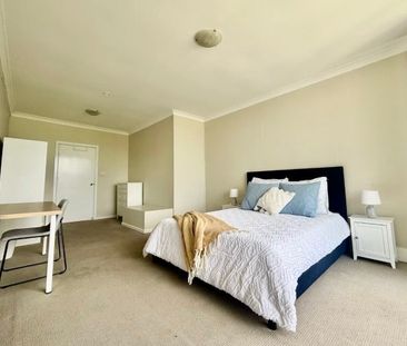 Glebe - Photo 3