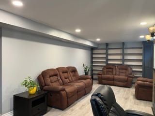 For Lease - 41 Roseglor Crescent, Toronto, Ontario - Photo 2