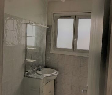 Location Appartement 1 pièce 32m² PONTAULT COMBAULT 77340 - Photo 3