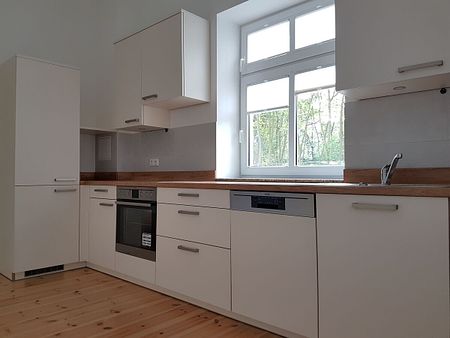 herrliche 2-Raum Wohnung im Erdgeschoss mit EBK und Südbalkon - Photo 3