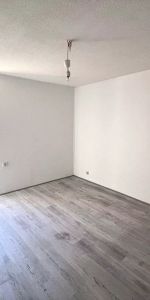 Appartement T4 de 74,94 m² - BAUME LES DAMES - Photo 4