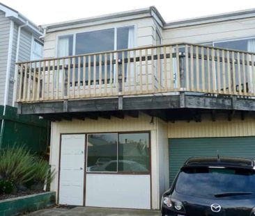 Location - Location - Photo 5