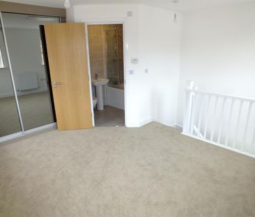 2 bedroom townhouse to rent - Photo 2