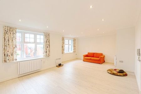 Old Vicarage Court, Lytham St Annes - Photo 5