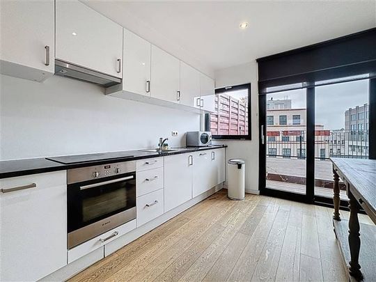 Appartement te huur - Photo 1