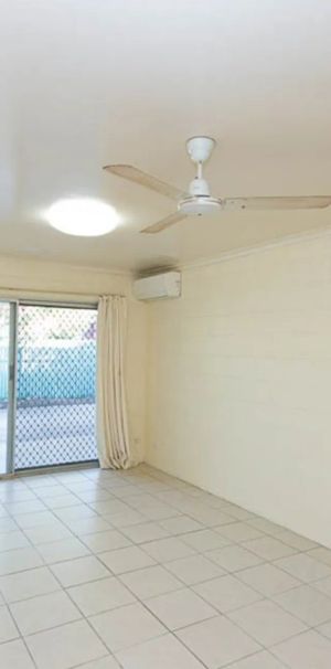 Neat & Spacious Unit with Easy-Care Living - Photo 1