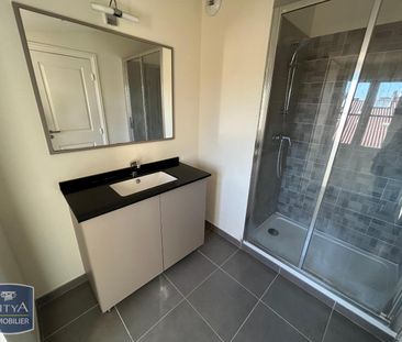 Location Appartement 1 pièce 28m² TOULON 83000 - Photo 5