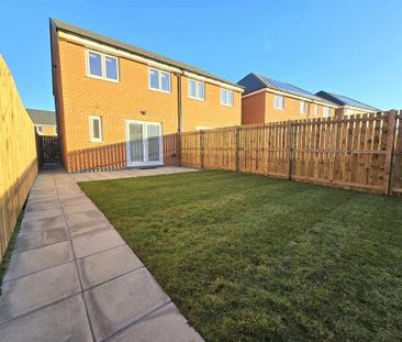 3 bedroom semi-detached house to rent - Photo 2