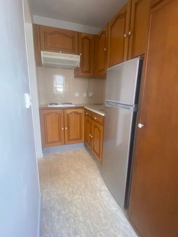 Appartement meublé Osny 2 pièce(s) 45.79 m2 ( au sol 58.77m² ) - Photo 4