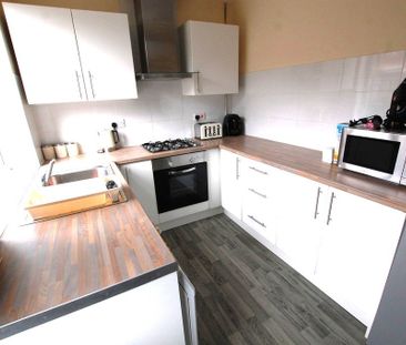 Deacon Avenue Swinton Manchester Greater Manchester - Photo 4