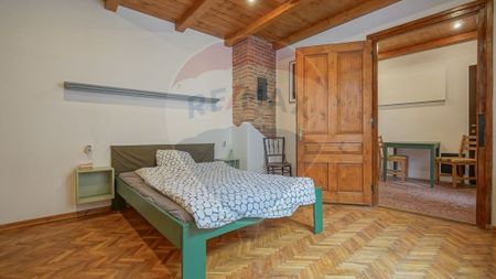 DE INCHIRIAT - Garsoniera in zona Centrul Istoric - Fotografie 2