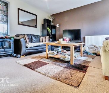 2 bedroom maisonette to rent - Photo 1