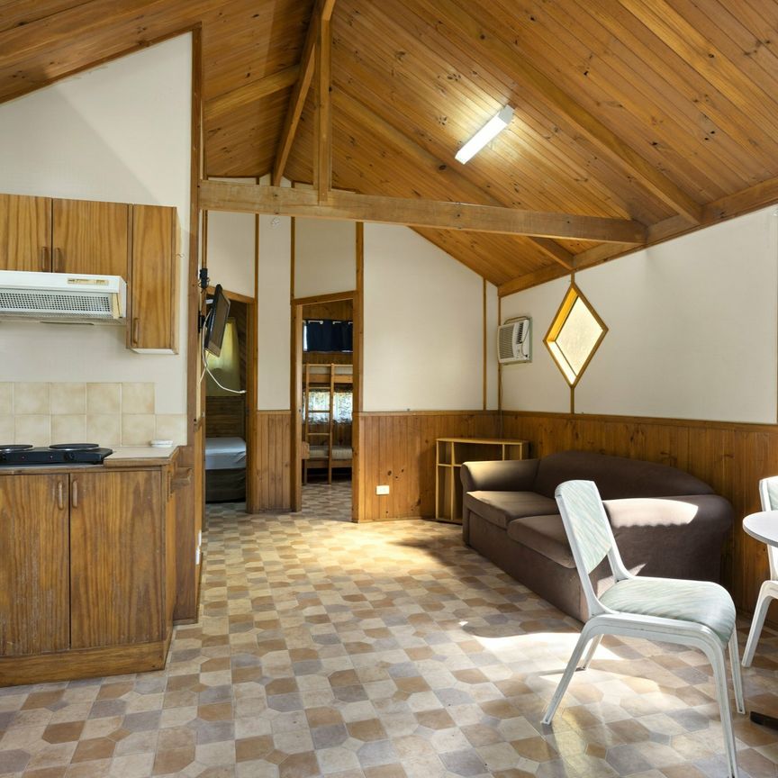 Short Term Accommodation - Twilight Caravan Park - Photo 1