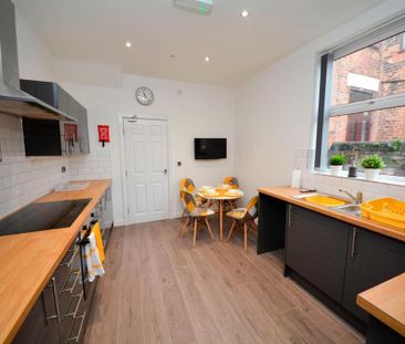 1 bedroom in a house share to rent - Photo 5