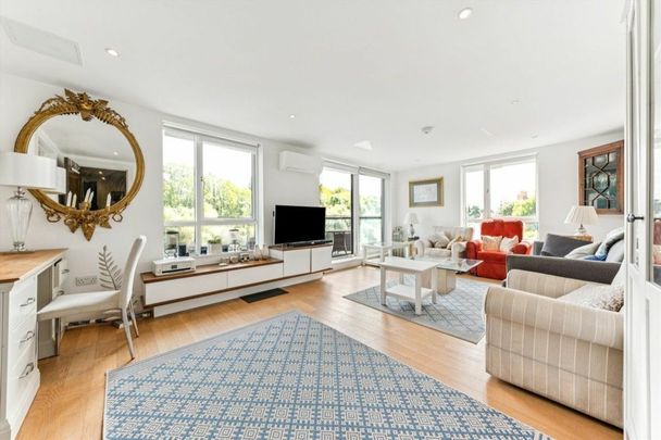 Church Street, Old Isleworth, TW7 - Photo 1