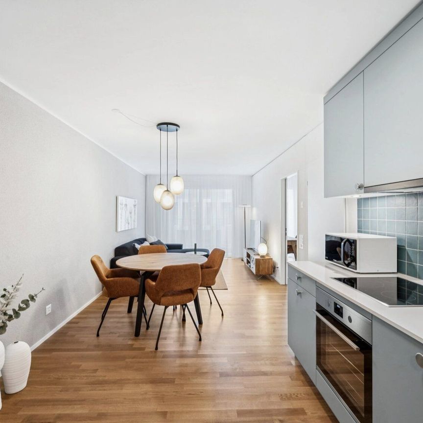 Furnished room (WG) with adjoining bathroom Directly at the Muttenz train station - Foto 1