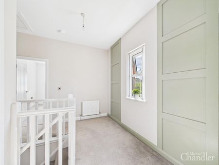 10 Moss Lane, Ballynahinch, BT24 8FE - Photo 4