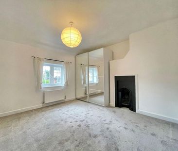 2 bedroom end of terrace house to rent - Photo 6