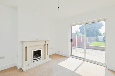 ArlingtonDrive, Alvaston, DERBY - Photo 4