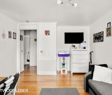 2 bedroom apartment to rent - Photo 3