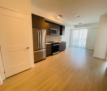 For Lease - 50 Dunfield Avenue Unit# 2714, Toronto, Ontario - Photo 4