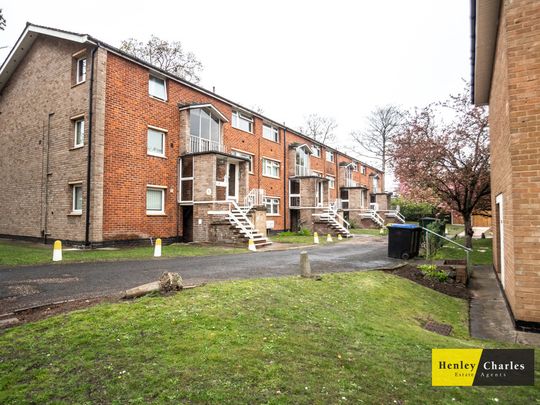 1 Bedroom Flat For Rent - Photo 1