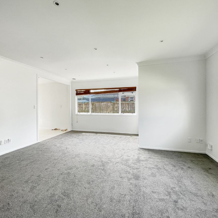 TAKAPUNA - 4 Bedroom House with 2 Bathrooms - Photo 1