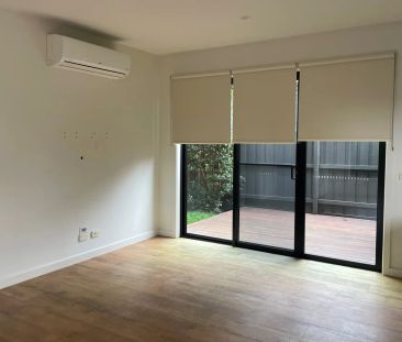 Unit 8/25-27 Gordon Avenue, Oakleigh East. - Photo 4