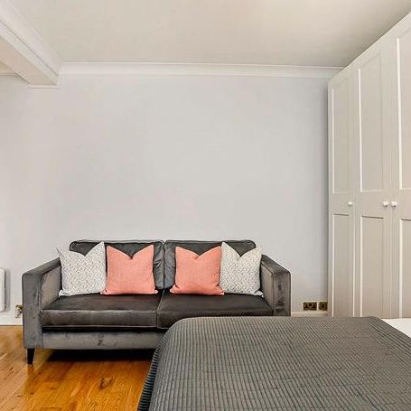 Hill Street, Mayfair, London - Photo 1