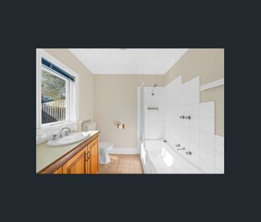 Very Neat Three Bedroom Home Close To CBD & LRH - Photo 6