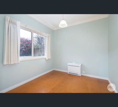 2/1364 Gregory Street, Lake Wendouree, Vic 3350 - Photo 5