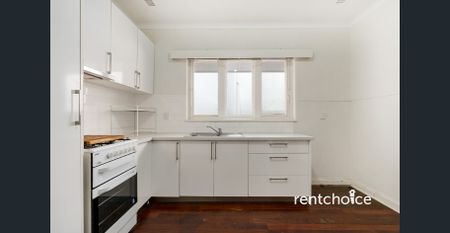 Character Home in a Convenient Kensington Location - Photo 4