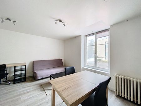 AVENUE DU 20EME CORPS - (DISPO MI-JUILLET) - Photo 2
