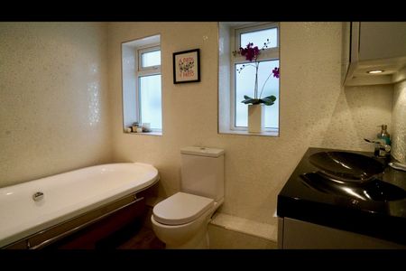 3 Bed Flat, Burghley Rd, NW5 - Photo 5