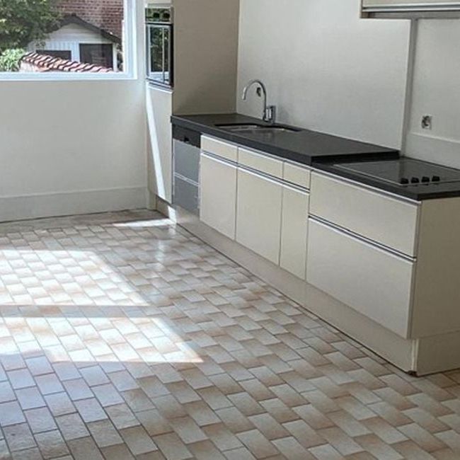 Woning te huur in Kortrijk voor € 1.495 met 5 slaapkamers - Photo 1