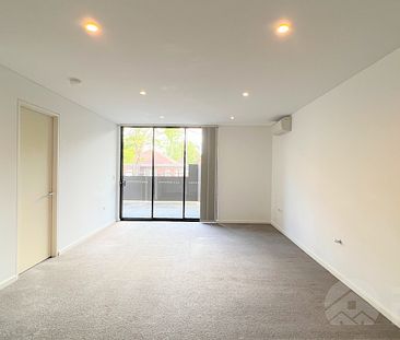 As New 1 bed room apartment located minutes walk to Strathfield Station! - Photo 1